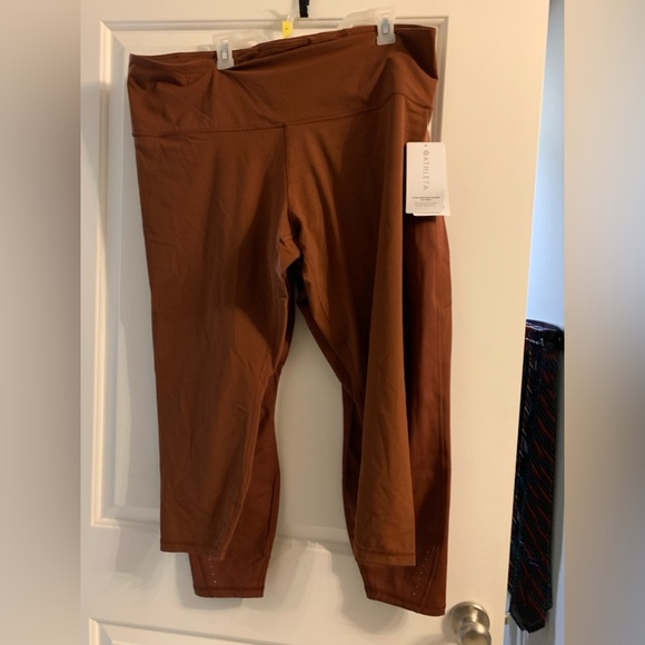 Athleta Women’s Leggings 3X, NWT in Burnt Orange color/brick - Picture 2 of 3